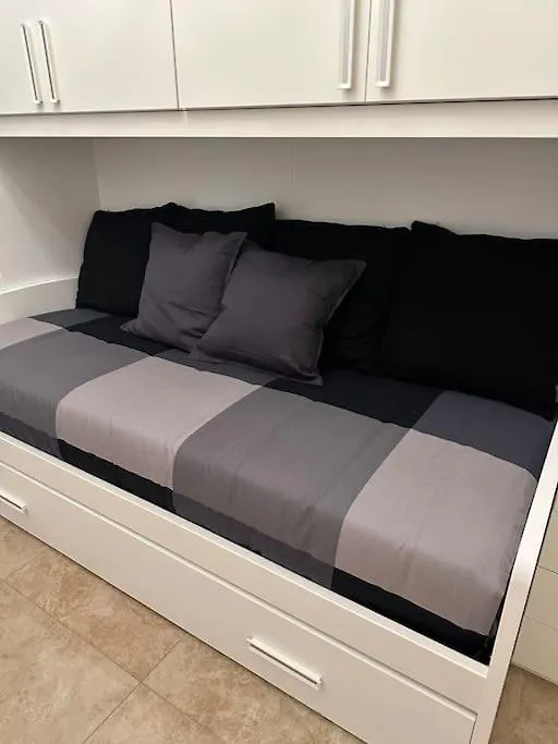 San Babila - Luxury Milanese Apartment